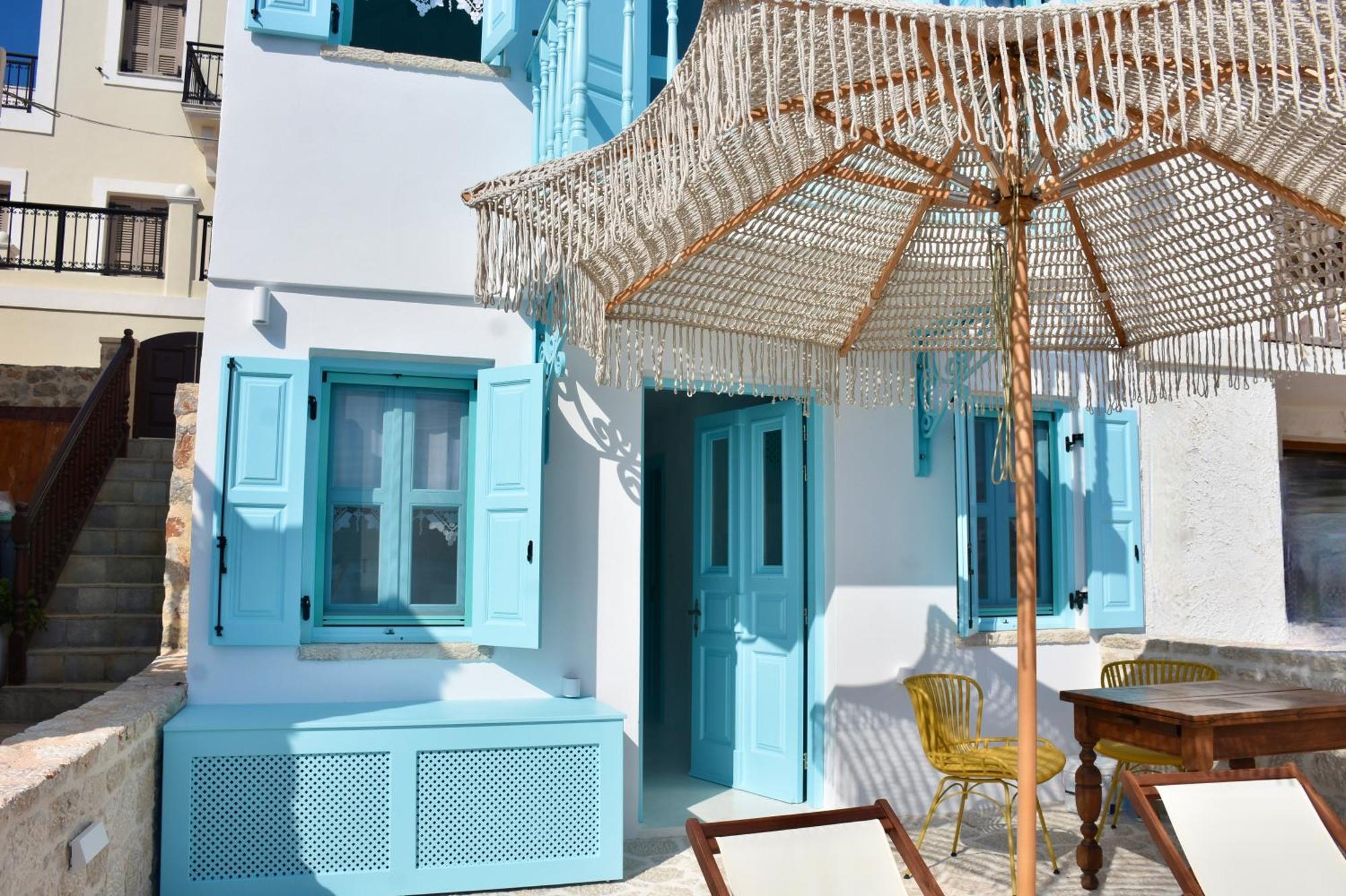 Salt Retreat - Seafront Villa Chalki Town Exterior foto
